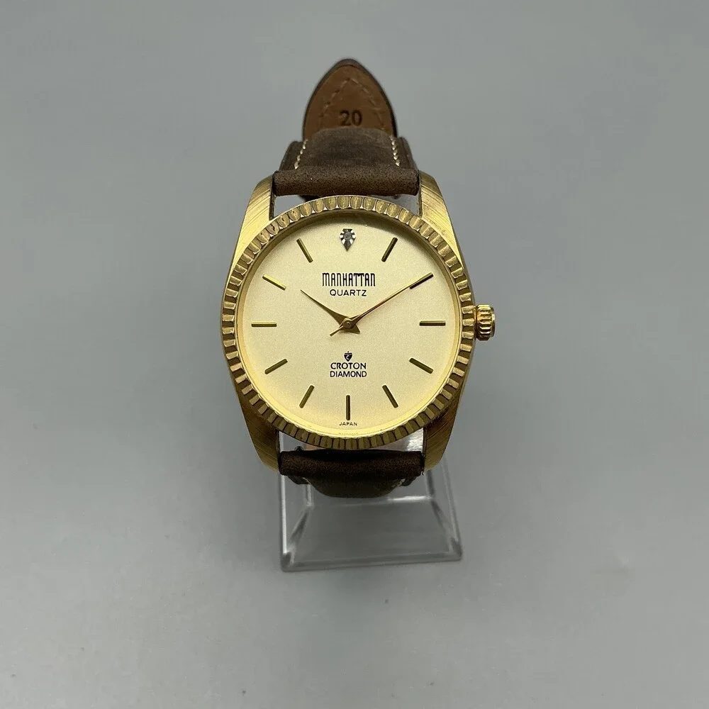 Croton Manhattan Mens Watch 34mm Champagne Dial Leather Diamond New Battery